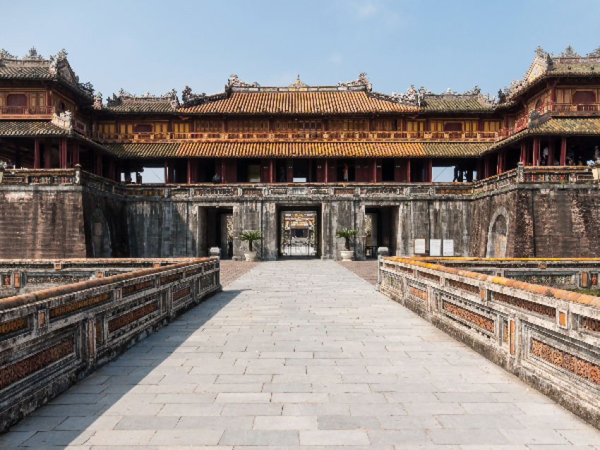 您将登船游览